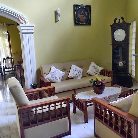 Rasanka'S Inn Galle Exteriör bild